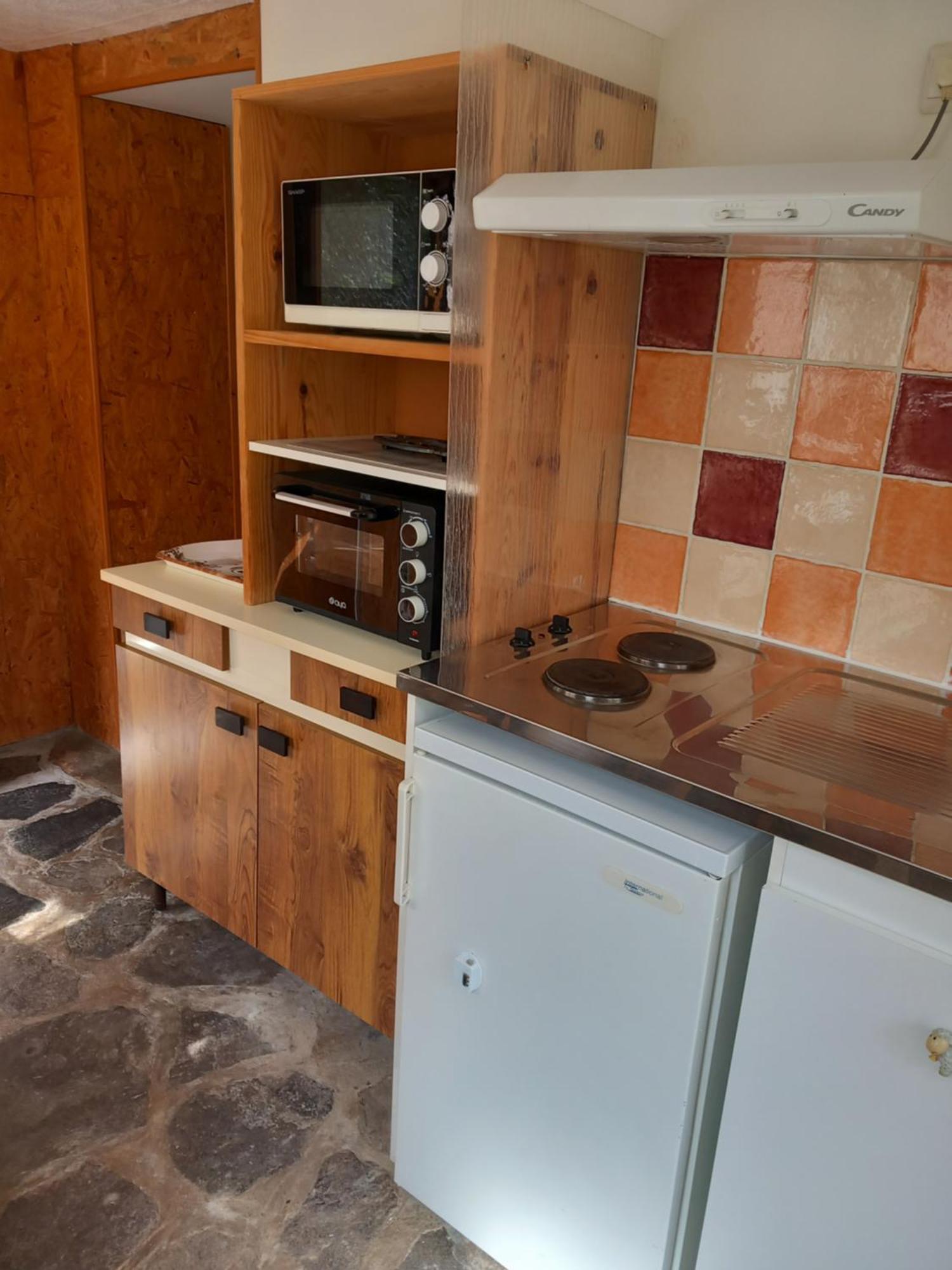 Les Cedres Bleus De Joany Apartment Viviez Екстериор снимка