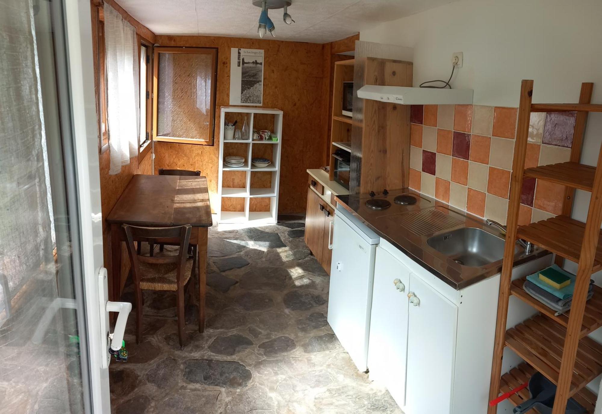 Les Cedres Bleus De Joany Apartment Viviez Екстериор снимка